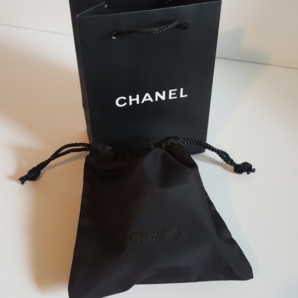 <¶S-O-L-D¶> - Picture 8 of 8